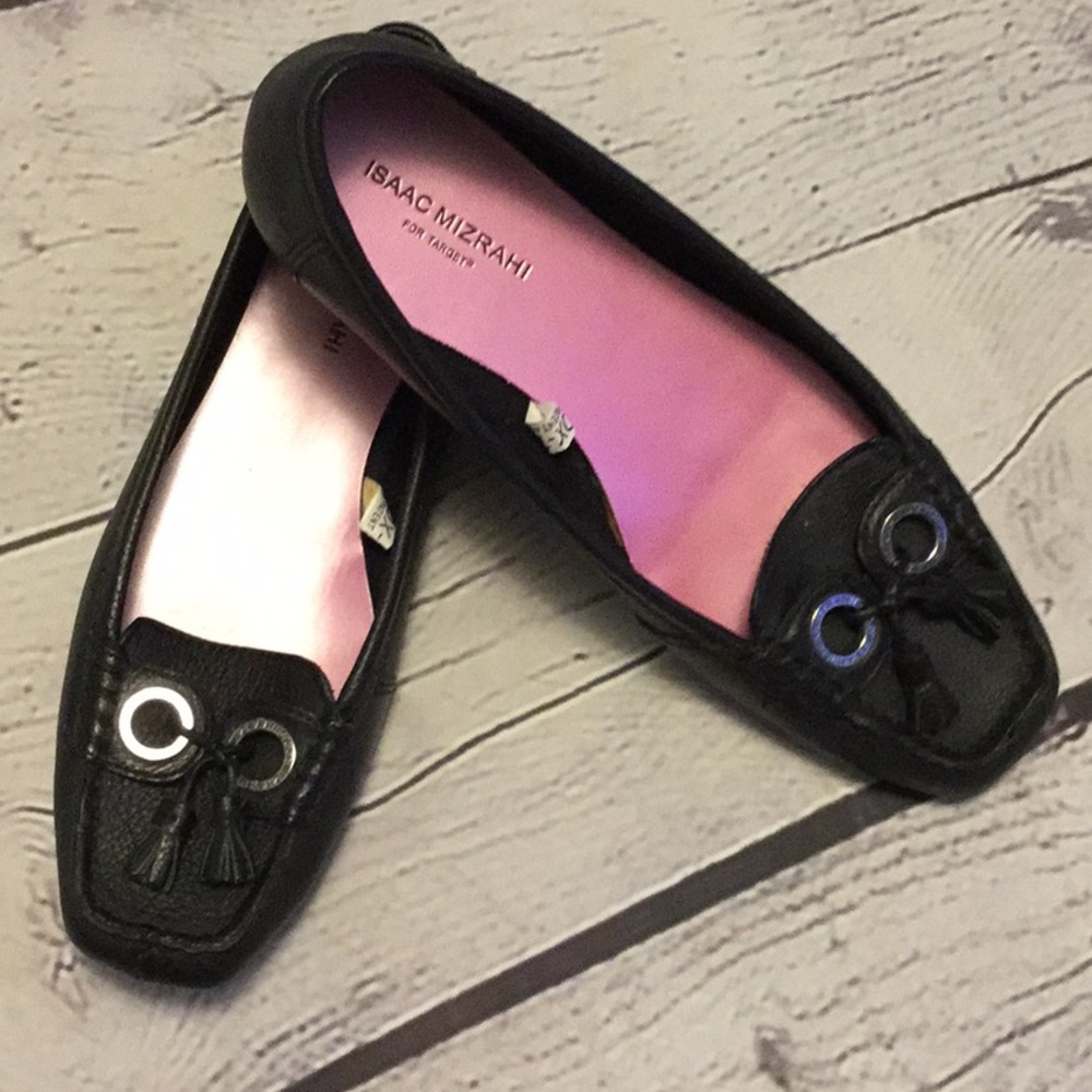 EUC Isaac Mizrahi Black Loafers w Tassels Sz 8 1/2